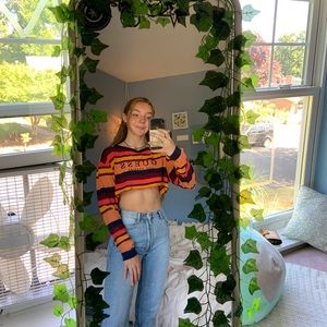 Loose crop top